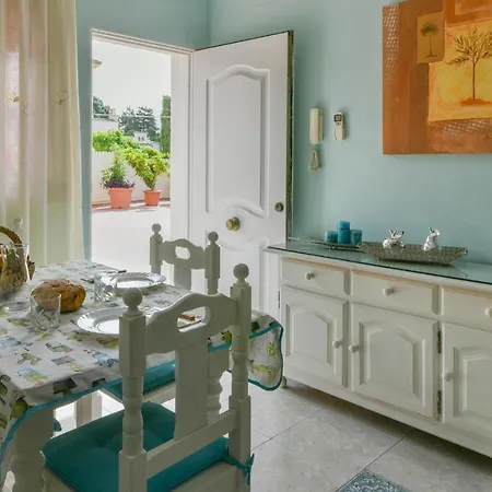 Cozy In With Kitchen Apartamento