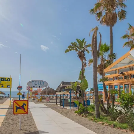 Cozy In With Kitchen Apartment Torremolinos